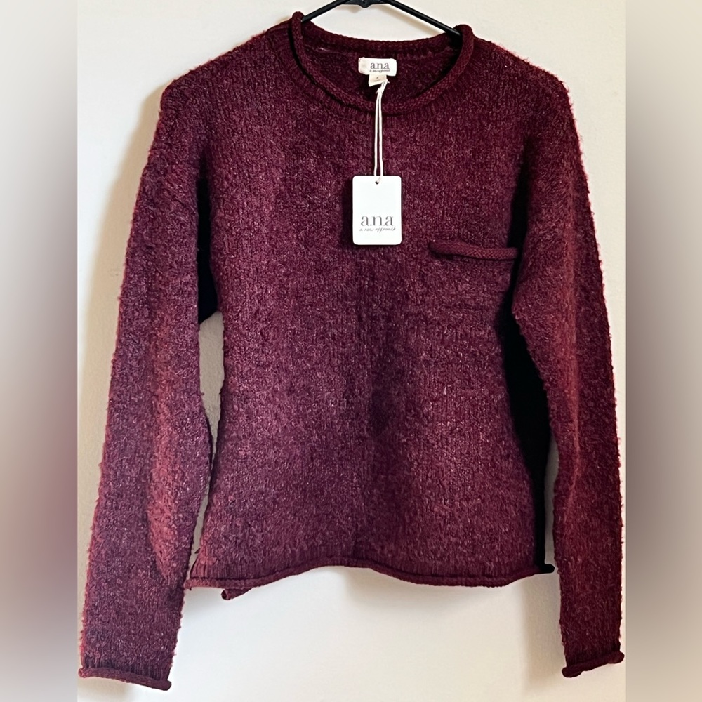 Sweater with front chest pocket